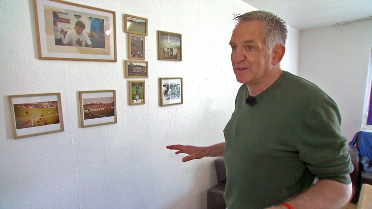 "Armes Deutschland - Stempeln oder abrackern?": Vom Torwart-Helden zum Bürgergeldempfänger: Eike Immel kämpft um den Neuanfang