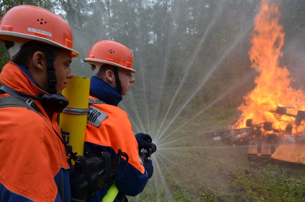 FW-BO: Übungstag der Jugendfeuerwehr Wattenscheid