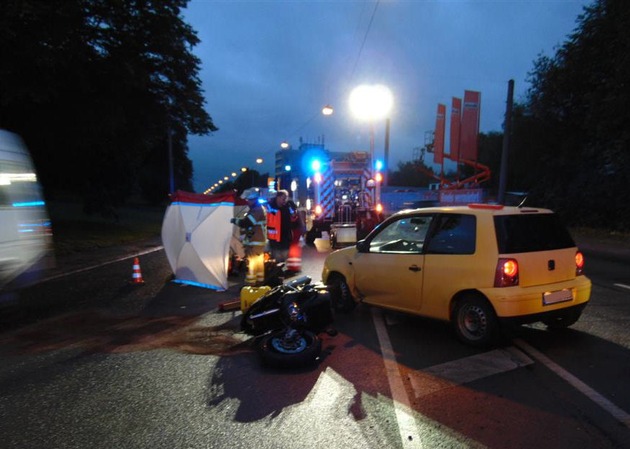 POL-PPWP: Kaiserslautern: Motorradfahrer bei Unfall schwer verletzt