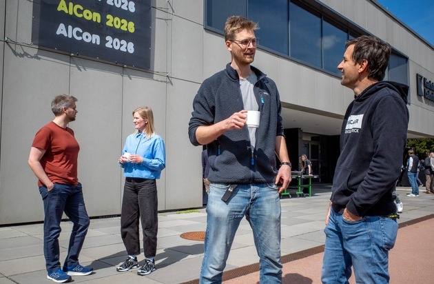 ETL4Balance: KI-Agenten steuern erstmals das Load Balancing in realen Cloud-Umgebungen / Ressourcenmanagement in verteilten Systemen