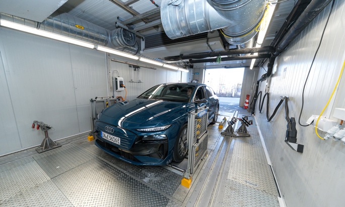 Audi A6 Avant e-tron performance gewinnt Winter-Reichweitentest familientauglicher E-Autos / ADAC testet Langstreckentauglichkeit auf dem Prüfstand / Große Unterschiede bei Verbrauch und Ladeleistung