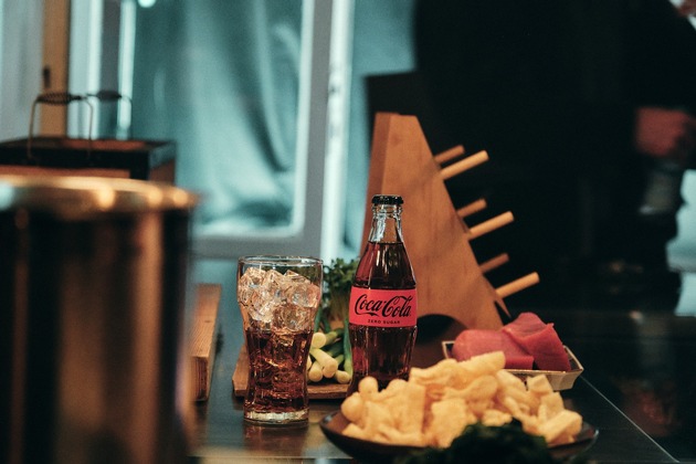 Coca-Cola Zero Sugar und The Duc Ngo setzen auf Partnerschaft für lokale Gastronomie