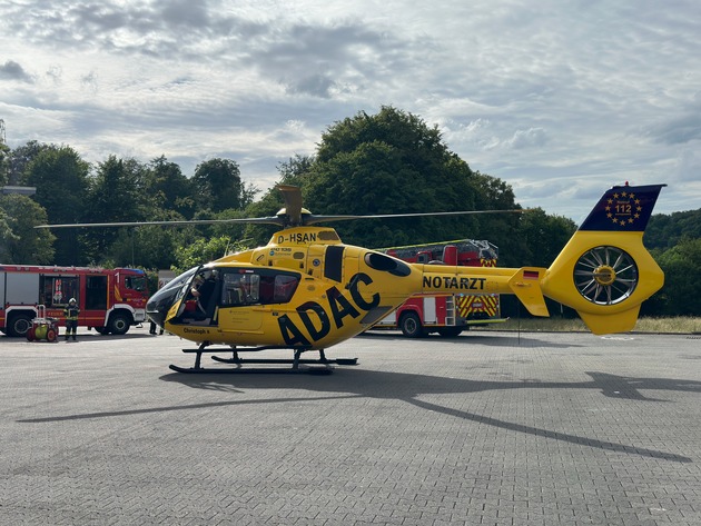 FW-EN: Rettungshubschrauber landet in Niedersprockhövel
