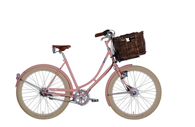 Josef Manner & Comp. AG: Lust auf Picknick? Manner feiert die neuen Produkte mit dem rosa City Bike in limitierter Auflage (BILD)