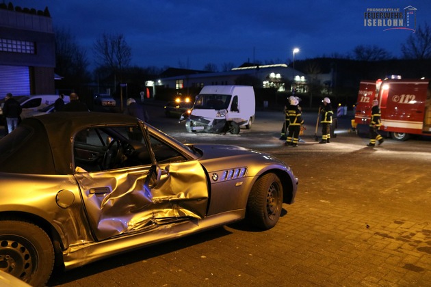 FW-MK: Verkehrsunfall in der Corunna