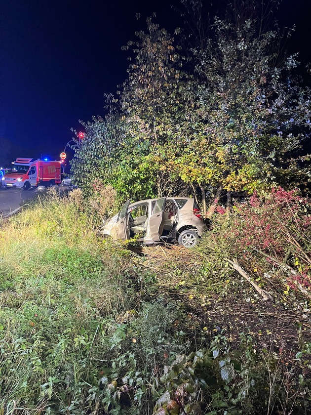 POL-BI: Unfall nach Sekundenschlaf