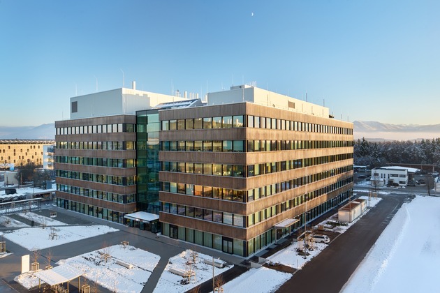 Roche er&ouml;ffnet neues Hightech-Innovationszentrum f&uuml;r 300 Millionen Euro in Bayern