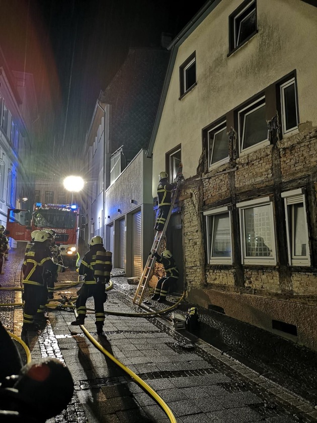 FW-MK: Blitzeinschläge, Verkehrsunfall und viele Rettungsdiensteinsätze