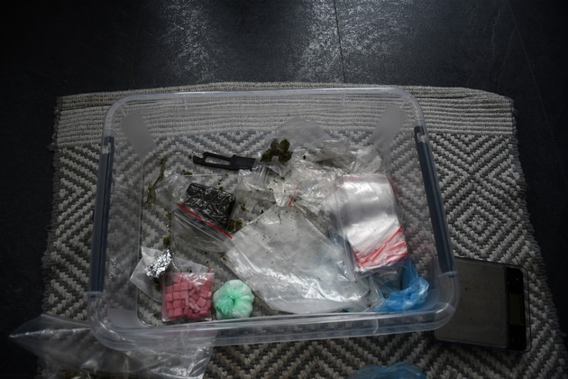 POL-HA: Einsatztrupp überführt Drogendealer nach Observation