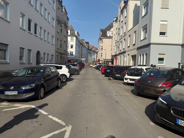 FW-DO: Kohlenmonoxid Austritt im Kreuzviertel - Falschparker behindern Feuerwehreinsatz