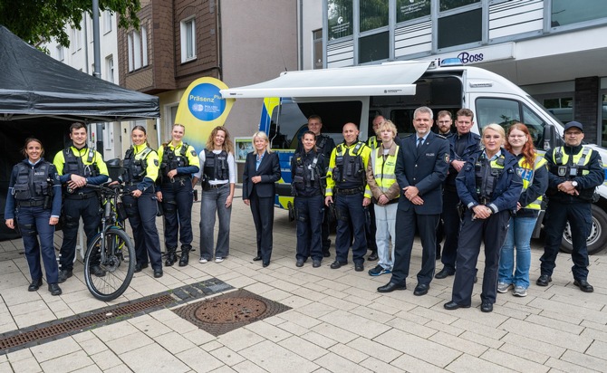 POL-RE: Kreis Recklinghausen/ Bottrop: Neues Pr&auml;senzkonzept vorgestellt - "Pr&auml;senzPlus" f&uuml;r mehr N&auml;he und Sicherheit