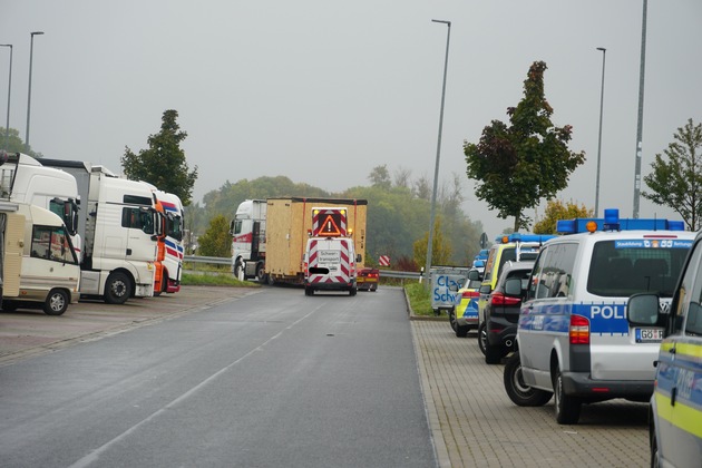 POL-GOE: Polizeidirektion Göttingen kontrolliert gewerblichen Güter- und Personenverkehr