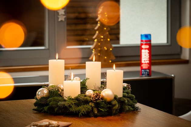 „Advent, Advent, ein… Sessel brennt“ – Anstieg von Wohnungsbränden in der Adventszeit.