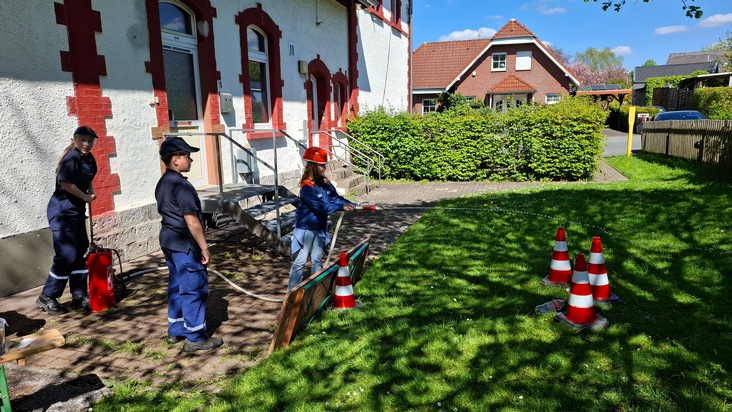 FW-AR: Viel Aktion beim Tag der offenen Tür der Löschgruppe Wennigloh