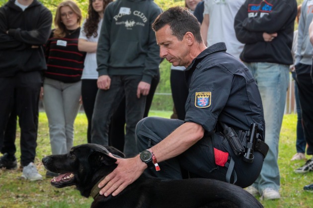 Mittelhessen: Cop f&uuml;r einen Nachmittag - Interessierte Berufseinsteiger bei der CopChallenge der Polizei