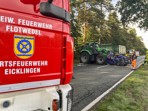 FW Flotwedel: Person nach Auffahrunfall in PKW eingeklemmt / Drei Verletzte nach Unfall zwischen Oppershausen und Lachendorf