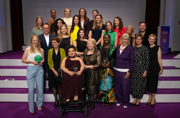 emotion GmbH: Deutschlands großer Preis für starke Frauen: 15. Jubiläum für den emotion Award in Hamburg