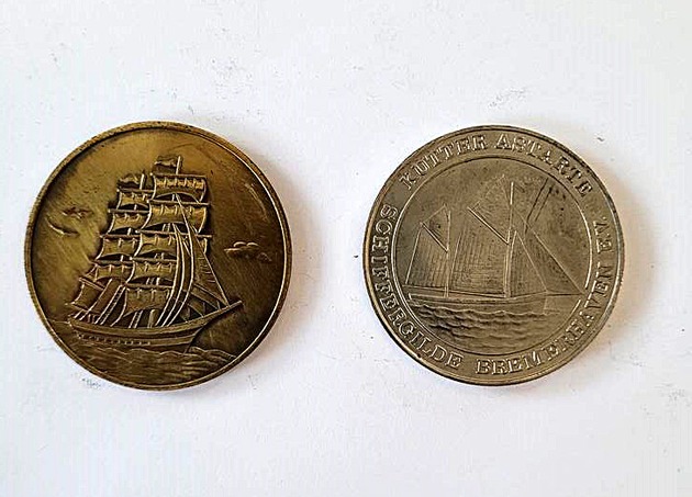 POL-Bremerhaven: Schlüssel und Münzen: Polizei sucht Eigentümer