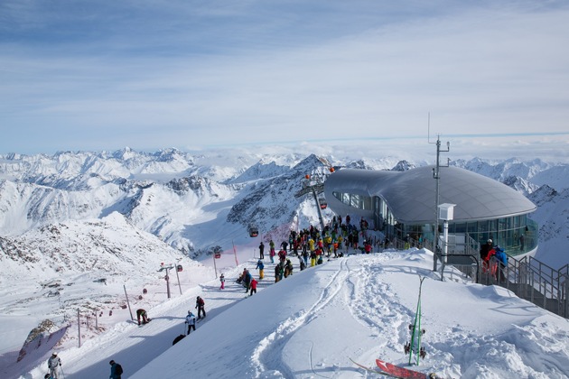 Ein halber Meter Neuschnee in Tirol  Schneebericht vom Pitztaler Gletscher - ANHÄNGE