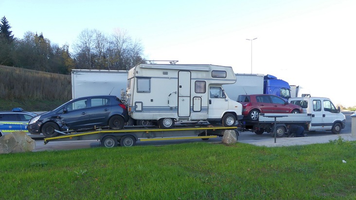POL-OH: Katastrophale Mängel: Autobahnpolizei Bad Hersfeld zieht Fahrzeuggespann aus dem Verkehr