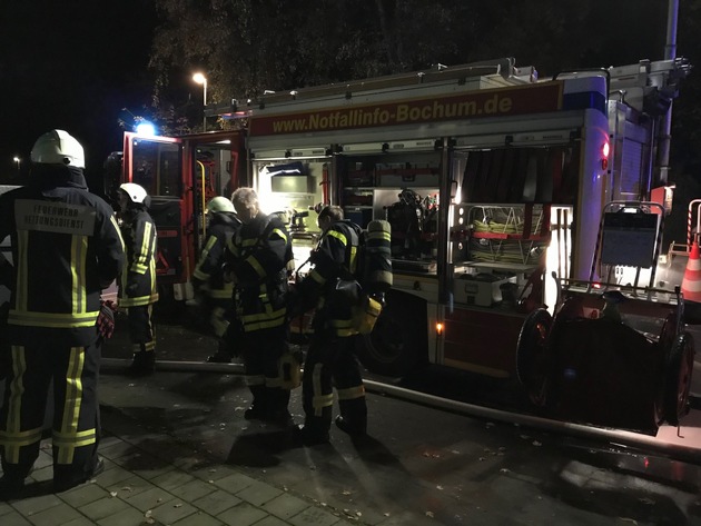 FW-BO: Kellerbrand in Bochum Hiltrop