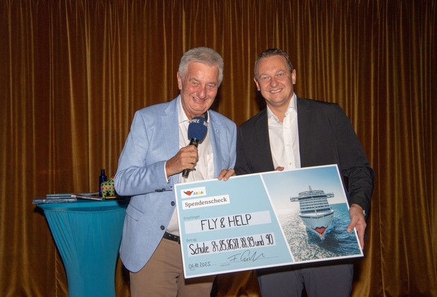 Pressemeldung: AIDA Präsident überreicht Scheck im Wert von 500.000 Euro für sieben neue AIDA Cruise &amp; Help Schulprojekte