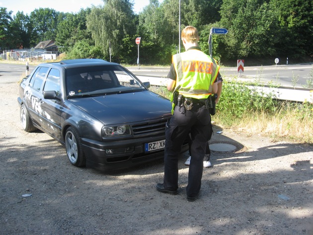 POL-WL: +++ Automobiltreffen in Winsen +++