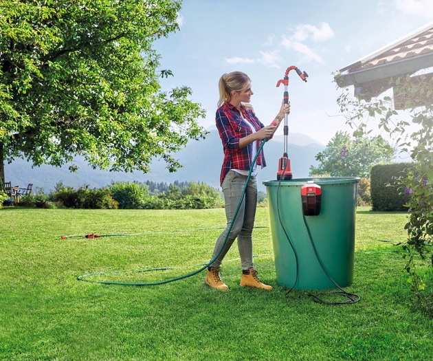 Bring on the rain! Save drinking water with cordless pumps