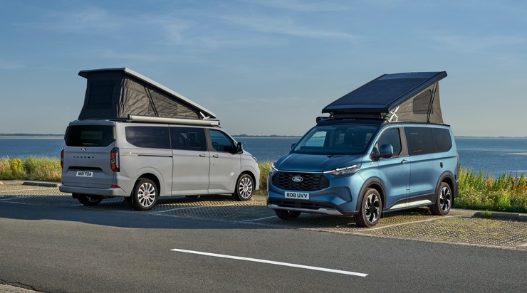 Ford Pro auf dem Caravan Salon: Ford Nugget mit Plug-in-Hybrid und weitere neue Modellvarianten feiern Weltpremiere