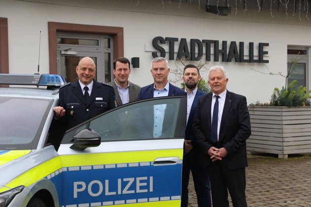 POL-OF: Tilman Dierl &uuml;bernimmt Leitung der Polizeistation Schl&uuml;chtern - Schl&uuml;chtern