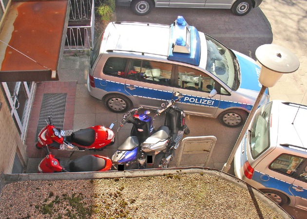 POL-WL: Vier frisierte Motorroller im Polizeigewahrsam