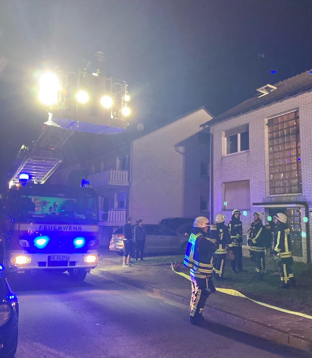 FW-EN: Hattinger Feuerwehr mehrfach im Einsatz