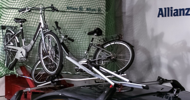 Allianz Suisse: Fliegende E-Bikes
