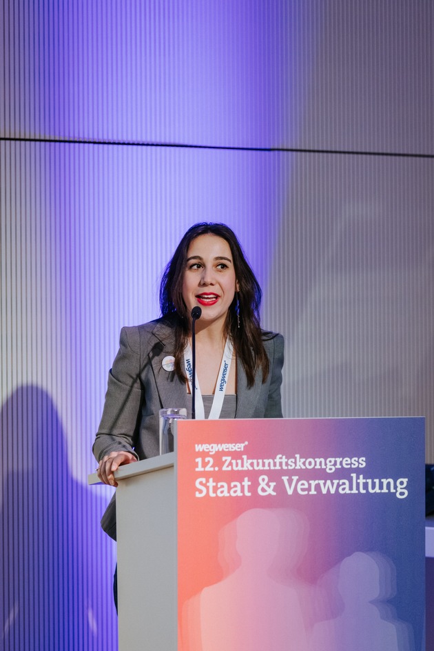Vier Städte, drei Länder, eine Idee: Stadtverwaltungen aus Saarbrücken, Trier, Metz und Luxemburg für grenzüberschreitendes Projektmanagement beim "QuattroPole Hackathon" ausgezeichnet