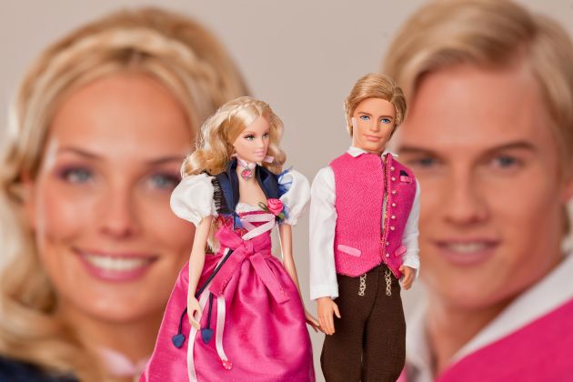 O&#039;bandelt is... Grosser Auftritt für Barbie und Ken im Wiesn-Outfit von Trachtendesignerin Schatzi (mit Bild)