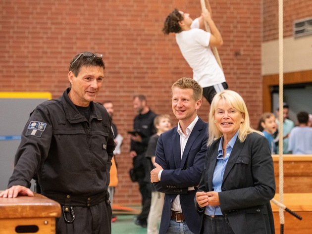 POL-RE: Kreis Recklinghausen/Bottrop - &quot;Sport verbindet&quot;: Polizei, Schulen und Schulverwaltung ziehen positive Bilanz