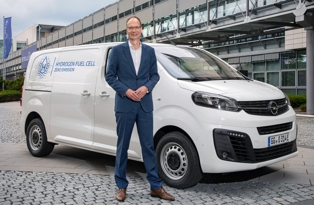 Opel Automobile GmbH: Neuer Opel Vivaro-e HYDROGEN mit Brennstoffzelle für emissionsfreie Transporte