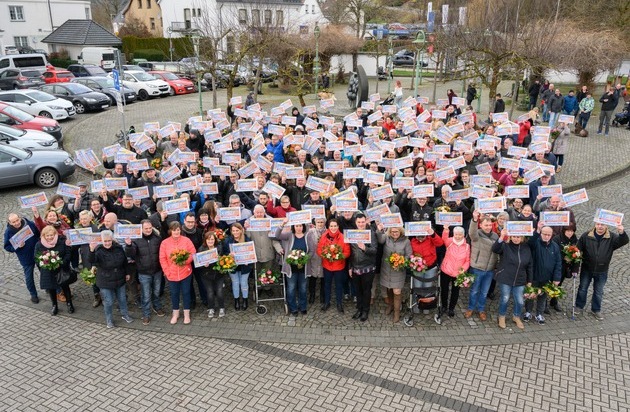 Deutsche Postcode Lotterie: Postcode-Monatsgewinn für das Sauerland: Über 200 Sunderner erhalten zusammen eine Million Euro