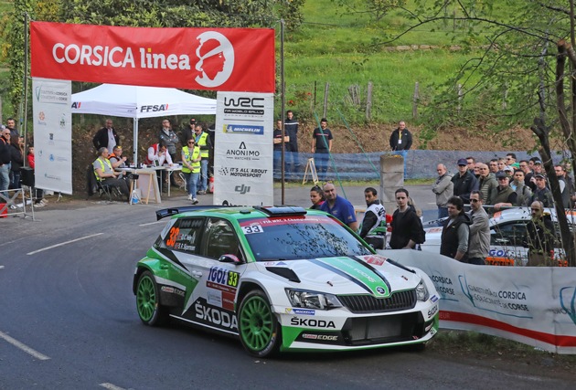 Jan Kopecký und SKODA mit überlegenem Sieg in der WRC 2-Kategorie bei der Rallye Korsika (FOTO)