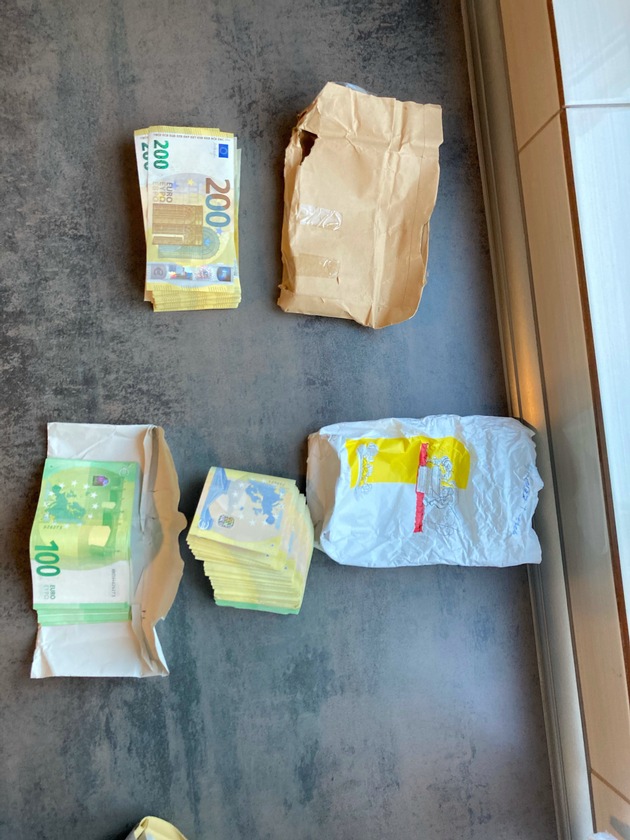 POL-K: 260306-1-K/SU Polizei K&ouml;ln verhaftet R&auml;uberduo - Sechsstelliger Bargeldbetrag beschlagnahmt