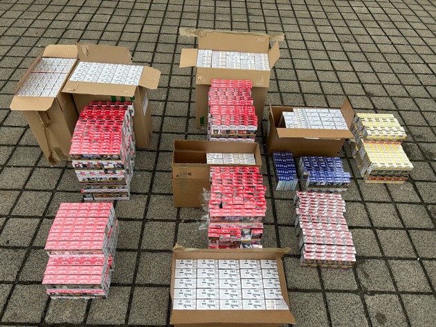HZA-GI: Gießener Zoll deckt Schmuggelversuch auf - 83.600 Zigaretten entdeckt