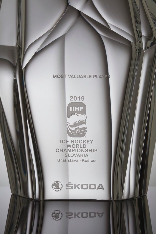 SKODA Design gestaltet Trophäe für den ,Most Valuable Player&#039; der IIHF Eishockey-WM 2019