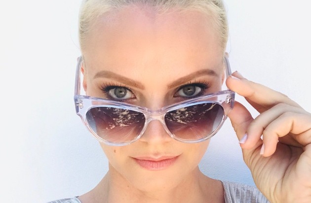 pro optik: pro optik holt Topmodel Franziska Knuppe als Markenbotschafterin an Bord