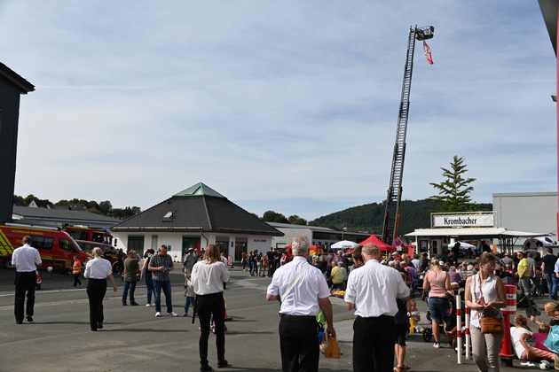 FF Olsberg: Kartoffelbraten beim Löschzug Bigge - Olsberg