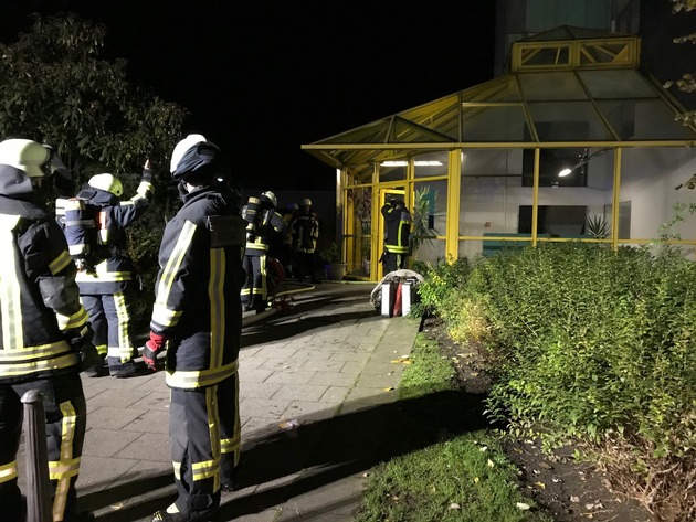 FW-BO: Kellerbrand in Bochum Hiltrop