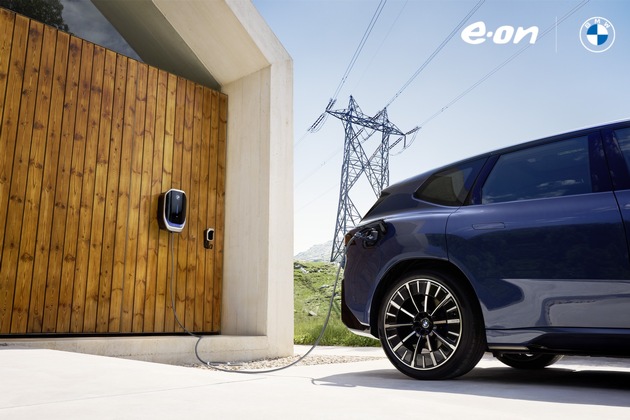 BMW Group und E.ON starten erstes bidirektionales Kundenangebot in Deutschland: Elektroautos werden aktive Teilnehmer am Energiemarkt