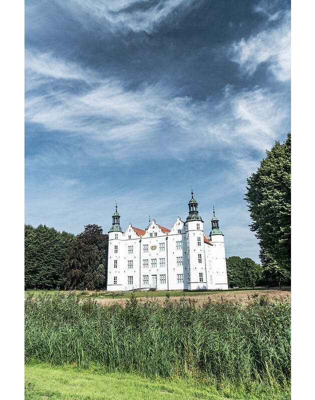 Schleswig-Holsteins Städte entdecken: Bad Segeberg, Lübeck, Ahrensburg