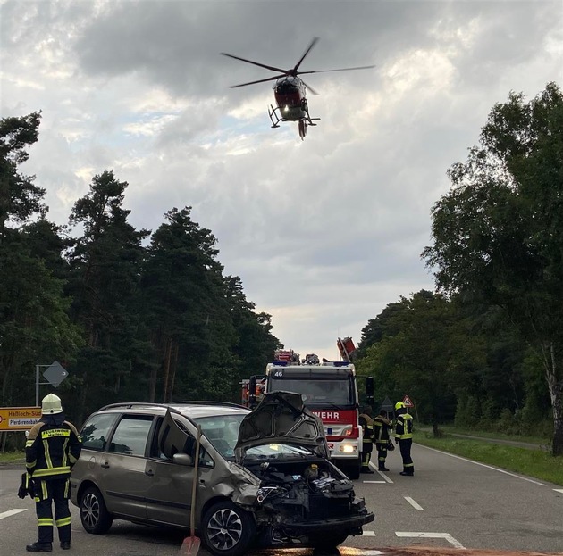 POL-PDNW: (Haßloch) Schwerer Verkehrsunfall mit 5 verletzten Personen