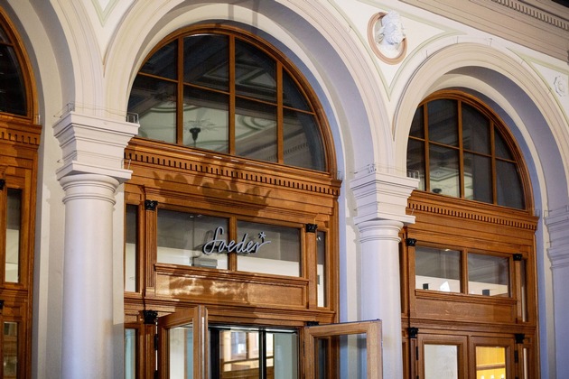 Soeder setzt Wachstumskurs fort und regelt Führungsübergang