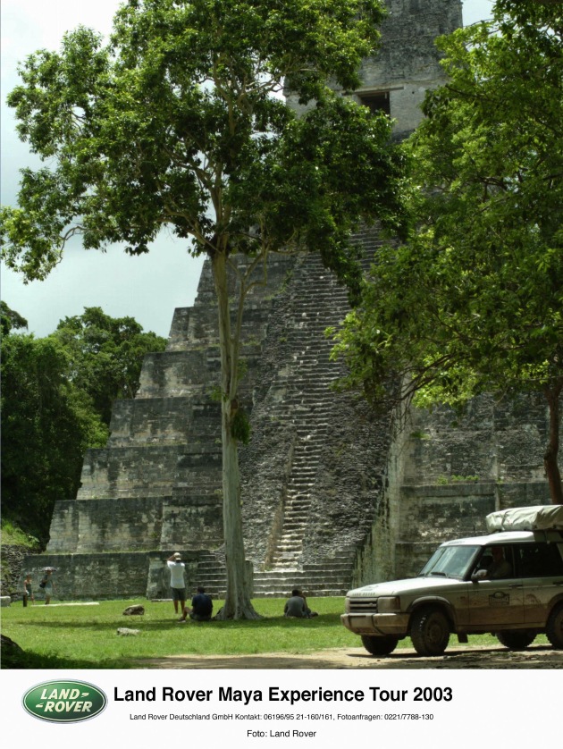 Start der Gewinner zur Land Rover / Maya Experience Tour 2003